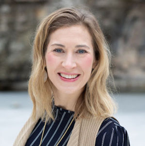 Meet your Posher, Jennifer